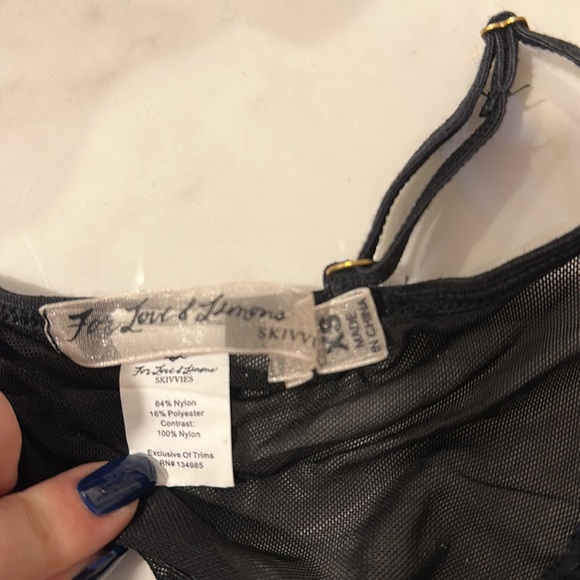 For love and lemons crop top - Picture 2 of 2